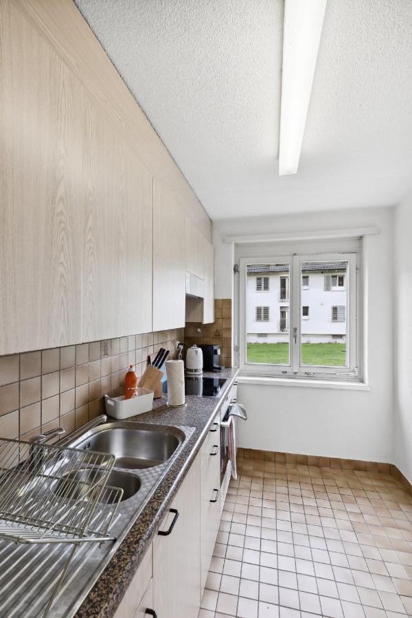 Zurich Urban Charm: Your Comfy Stay Close To The City Exterior photo